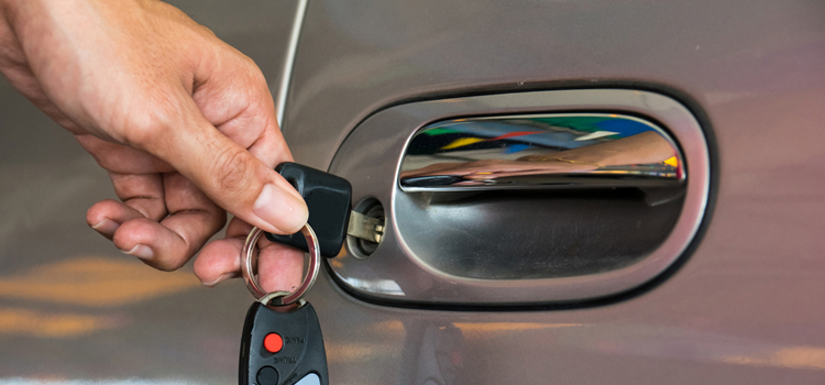 Car door lock repair in Winton