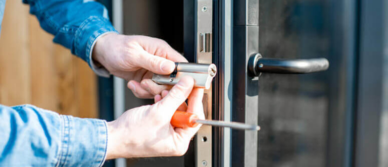Commercial Locksmith Winton